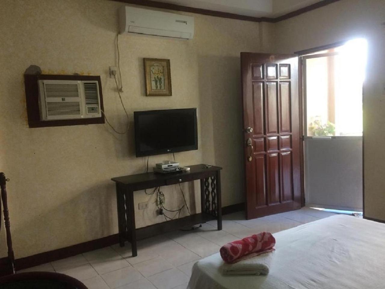 Sunrise Apartelle Olongapo Extérieur photo