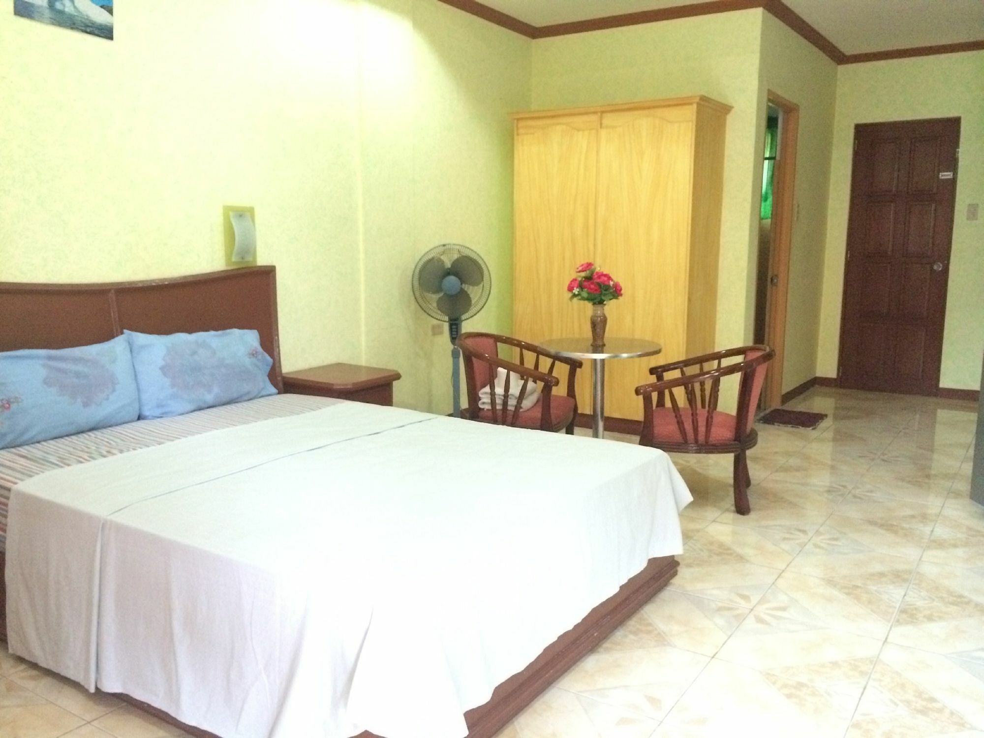 Sunrise Apartelle Olongapo Extérieur photo
